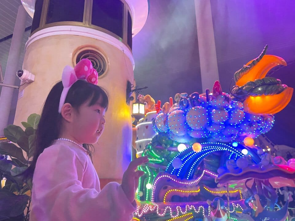 롯데월드-퍼레이드