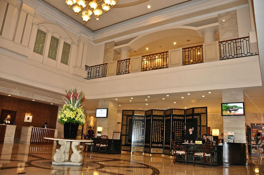 duxton-hotel-saigon