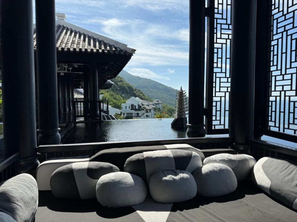 다낭 인터컨티넨탈 로비